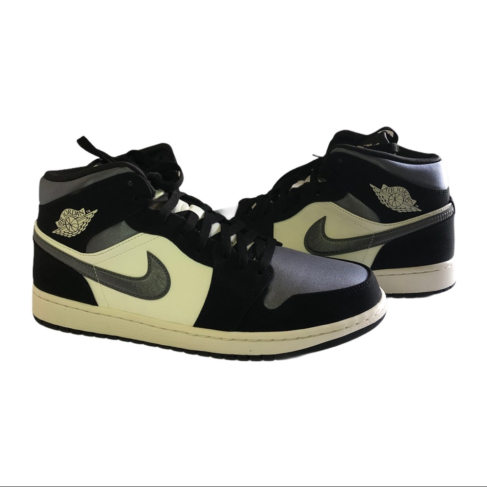 Air Jordan 1 Mid 852542-011 Satin Grey Toe